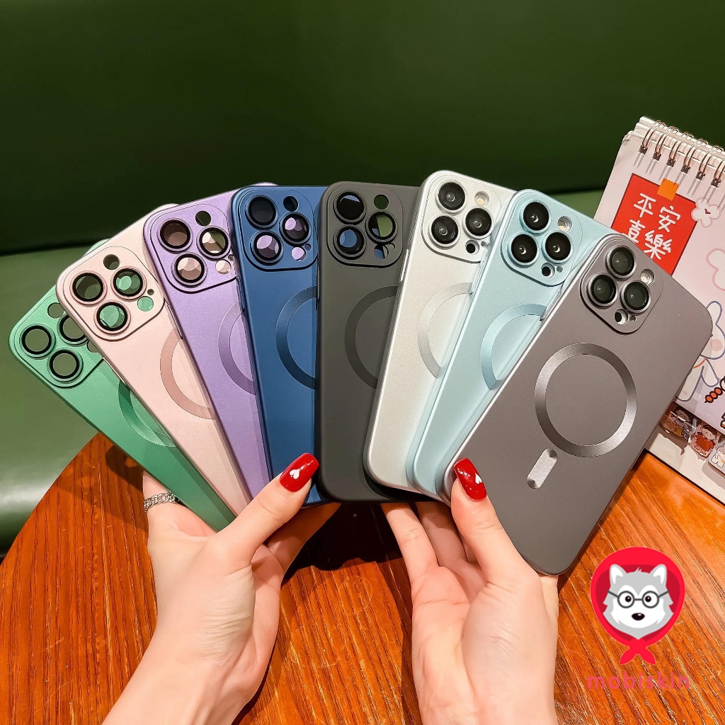 เคสโทรศัพท์มือถือ ผิวแม่เหล็ก ผิวเมทัลลิก ไร้สาย กล่องชาร์จ สีดํา หรูหรา for iPhone 11 12 13 14 15 Pro Max 6s 6 7 8 Plus