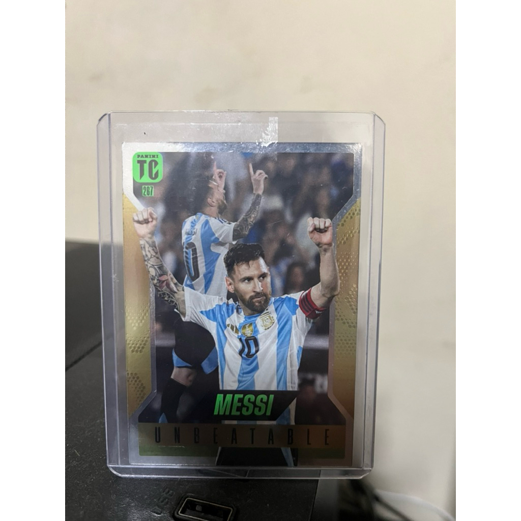 การ์ดบอล PANINI Messi Unbeatable