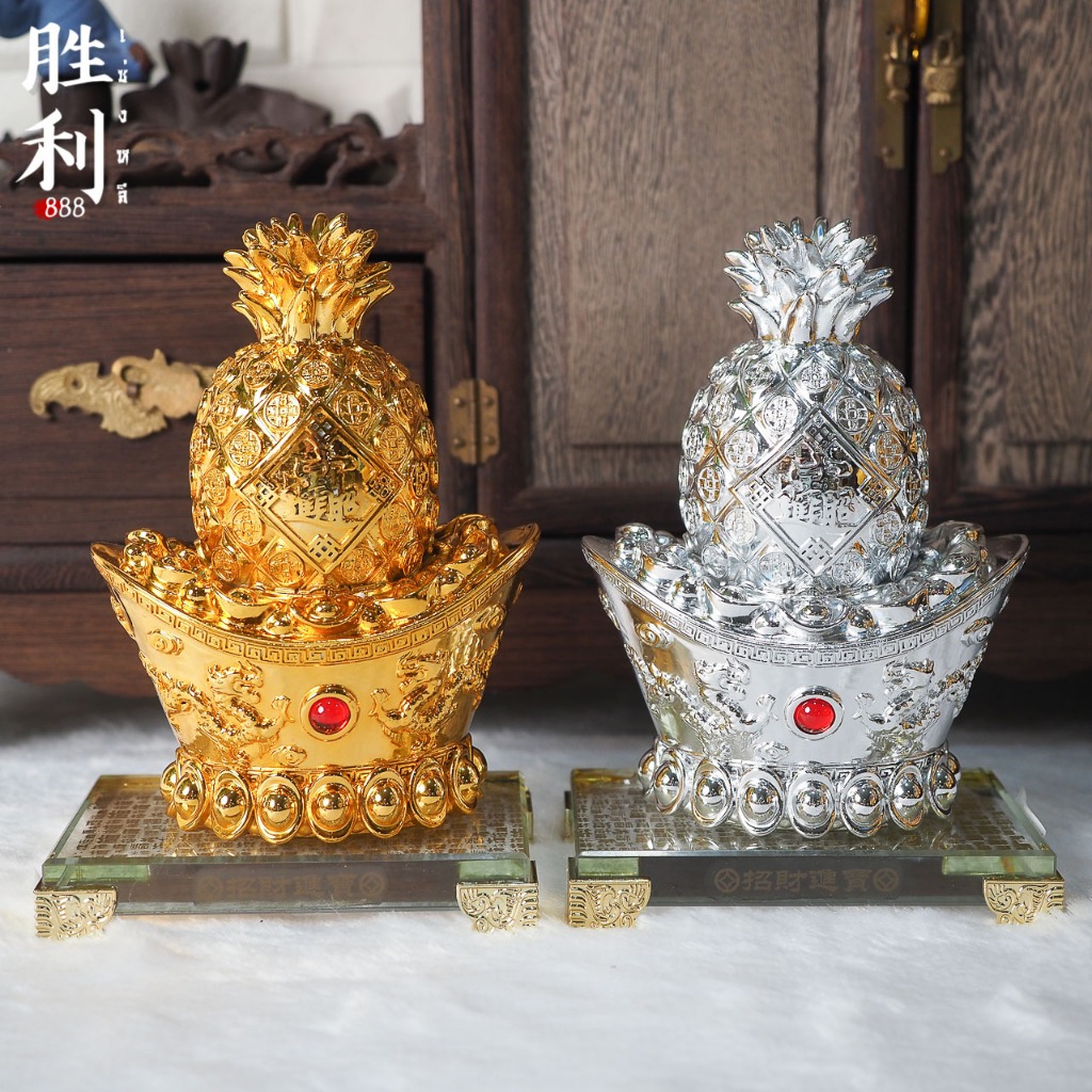 (นำพาโชคลาภ) สัปปะรด สีทอง และสีเงินคู่ ใบเขียว งานเรซิ่น พร้อมฐานเหลี่ยม ขนาด 5/6/7/8 นิ้ว ตั้งเสริมฮ้วงจุ้ย - รูปที่ 7