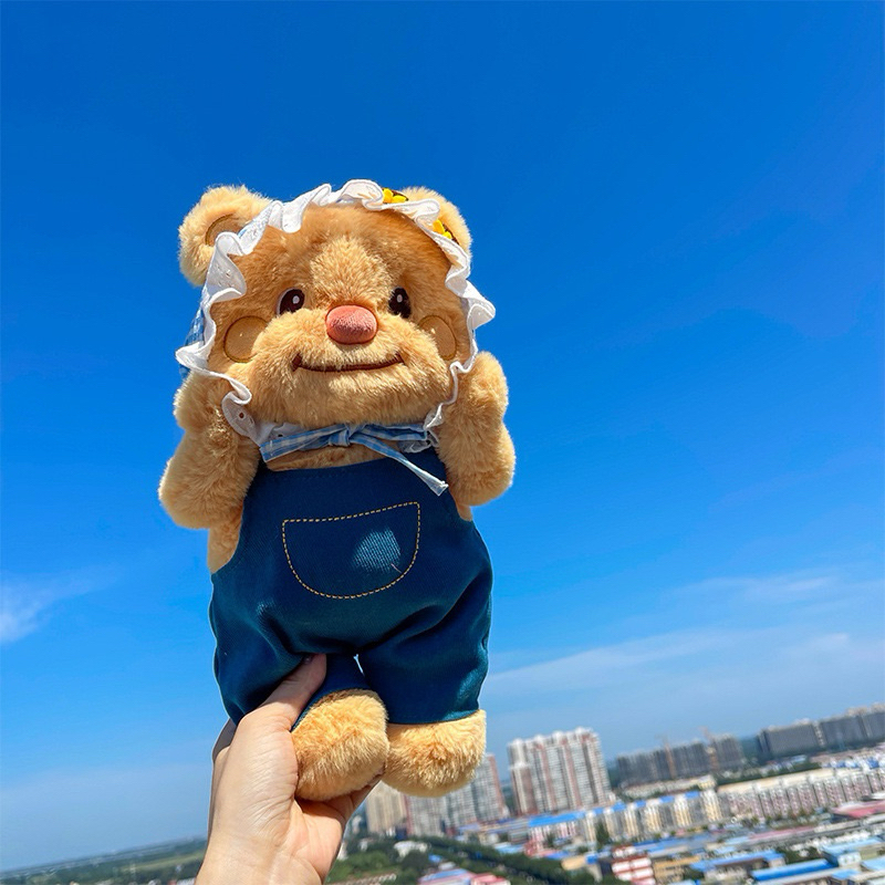 ตุ๊กตาหมีเนย ชุดเอี๊ยมขนาด 45 cm.