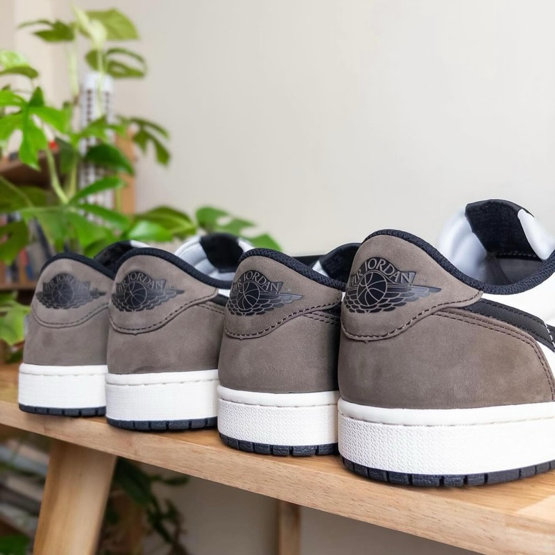 (พร้อมส่ง ของแท้ 100%) AIR JORDAN 1 LOW OG MOCHA