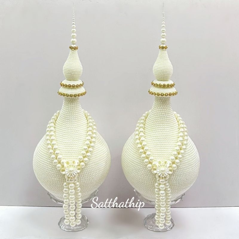 ฟรีค่าจัดส่ง l ราคาสินค้าเป็นคู่ พานพุ่ม พานพุ่มสีขาว พานพุ่มเงินทอง พานพุ่มสักการะ พานพุ่มดอกไม้ พานพุ่มดอกรัก