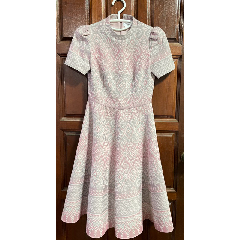 ชุดผ้าไทย La Sisters สีชมพู ไซส์ XS