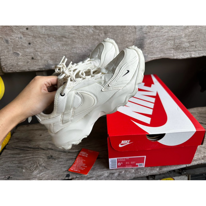 รองเท้าผู้หญิง TC7900