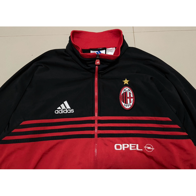 เสื้อแจ็กเก็ตแขนยาว adidas ทีมสโมสร ac milan ปี1999-2001 ย้อนยุค