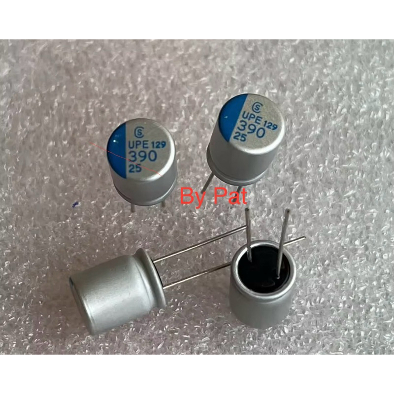 (แพค100ชิ้น) คาปาซิเตอร์ 390UF 25V ตัวสีเงินสินค้าใหม่แกะกล่อง C390UF 25V ขนาด12x10mm. C390UF 25V C3