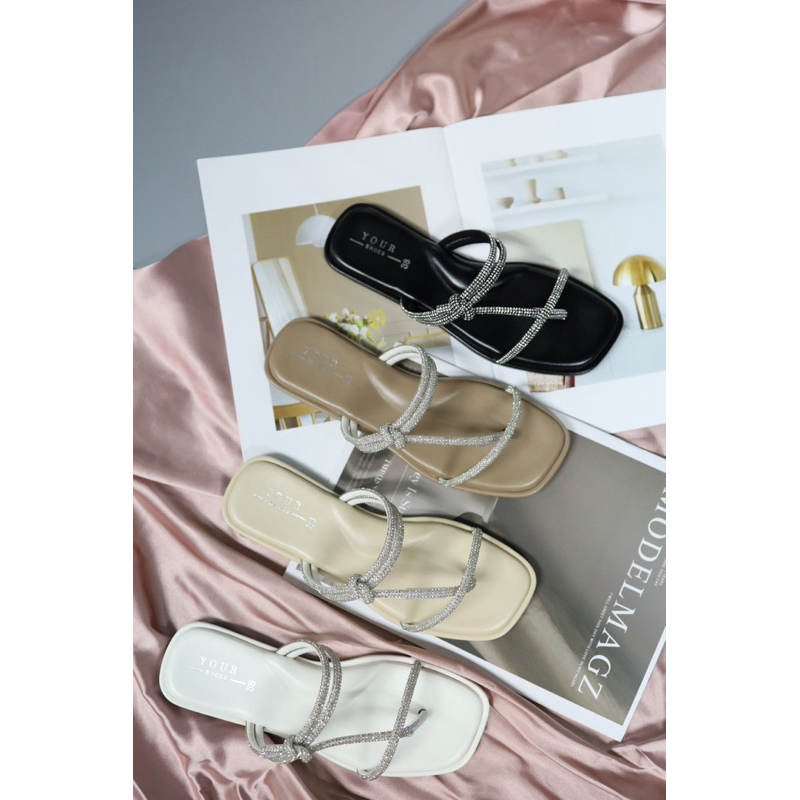 YOURSHOES M39 / รองเท้าแตะสุขภาพ รองเท้าแตะสายเพชร รองเท้าแตะนิ่มๆ