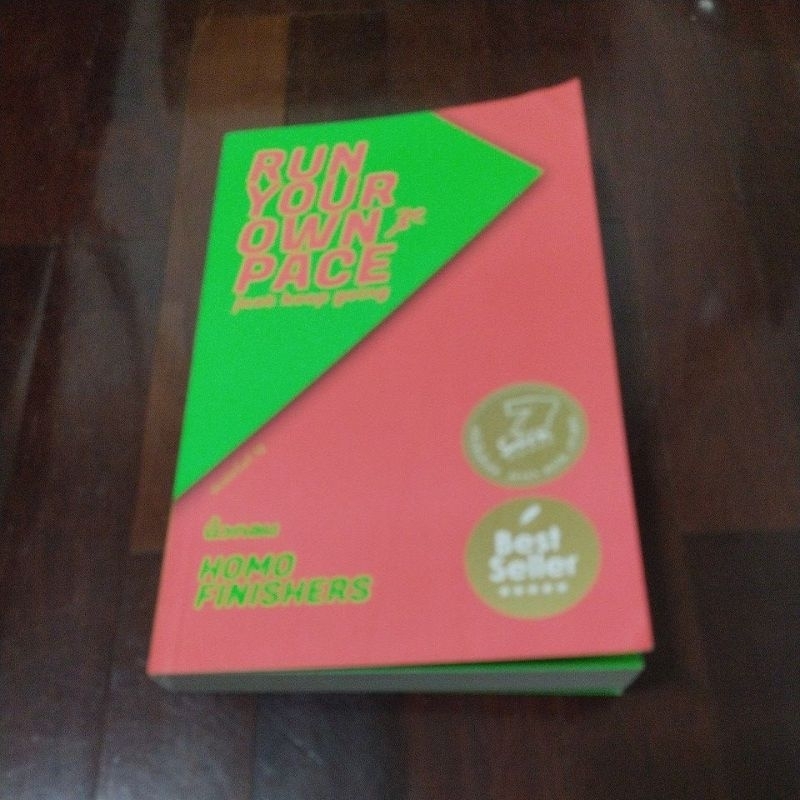 ชื่อหนังสือRUN YOUR OWN PACE