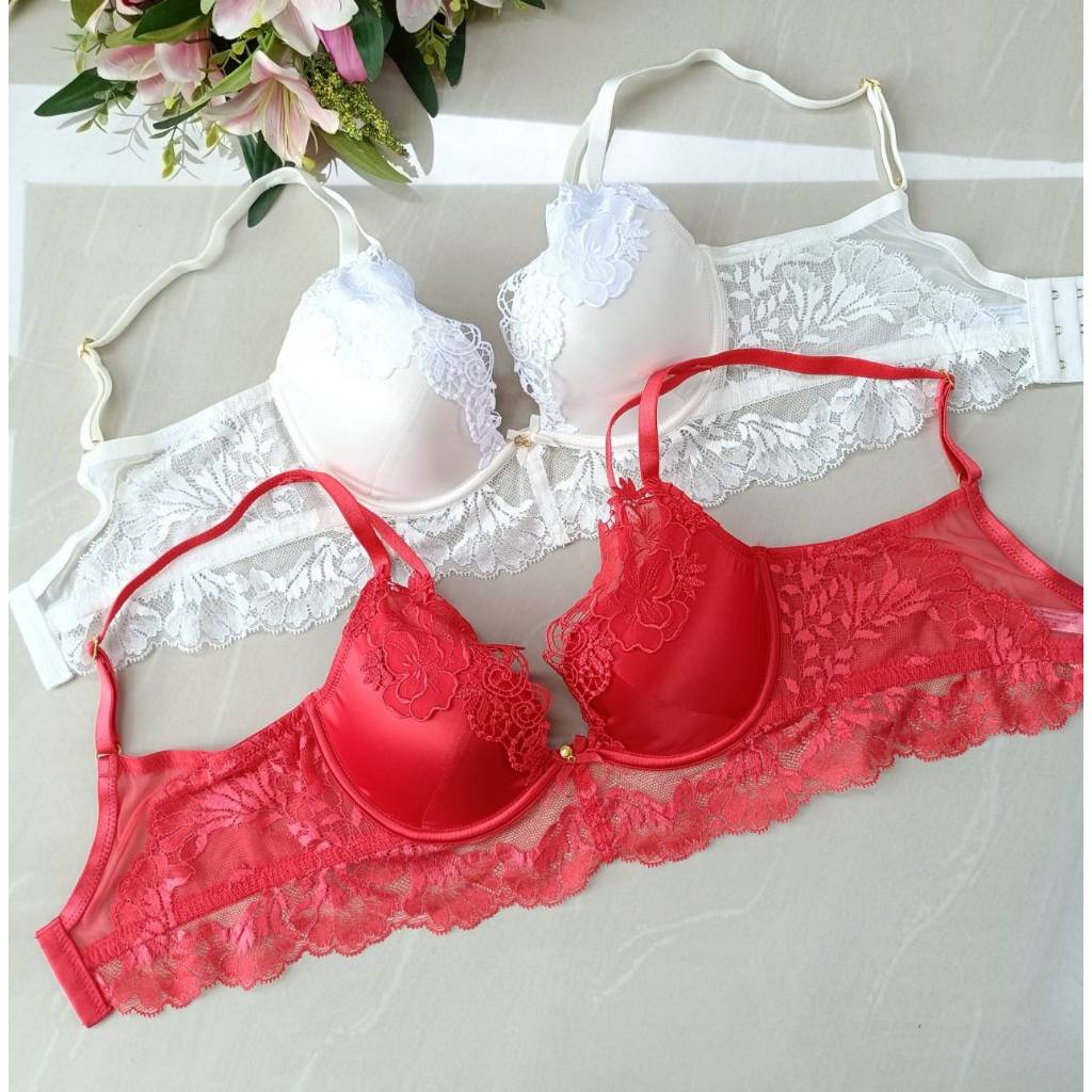 Wacoal Glam WD5076 บราแต่งลูกไม้ ประดับเพชร