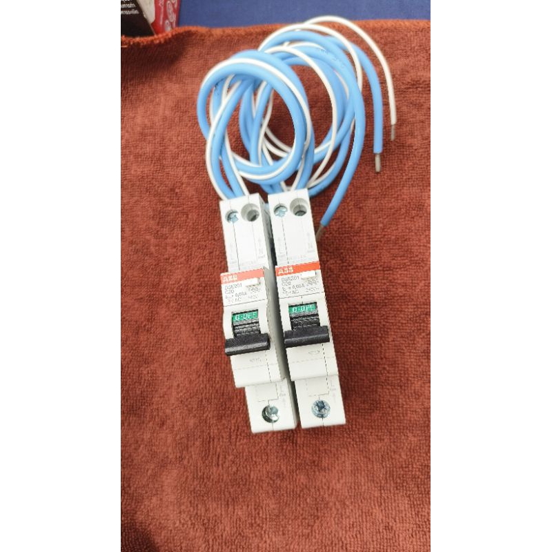 มือ1 ลด50% จำนวนจำกัด ABB เซอร์กิตเบรกเกอร์ RCBO ลูกย่อยป้องกันไฟดูด,ไฟรั่ว รุ่น DSE201, 30mA