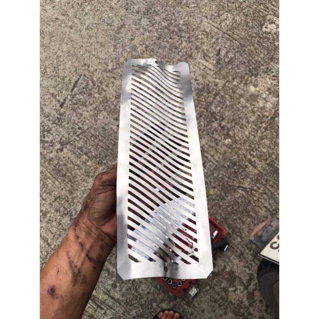 แผ่นกันหนู Toyota Altis 2008-2019 ตะแกรงกันหนู โตโยต้า อัลติส แผ่นสแตนเลส กรองอากาศ แอร์ V1 ลายทแยง - รูปที่ 3