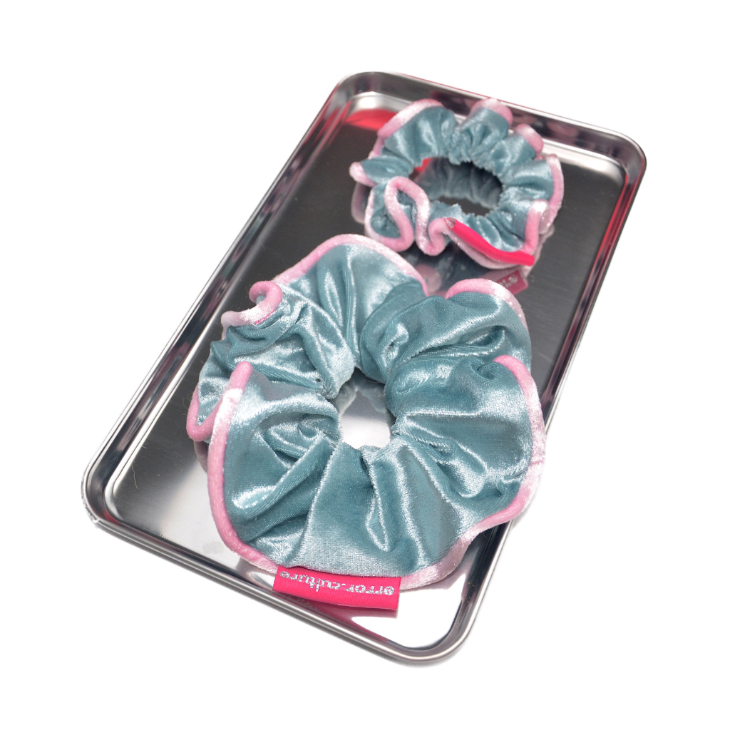 ยางรัดผม scrunchies by errror.culture รุ่น Blue Eyes