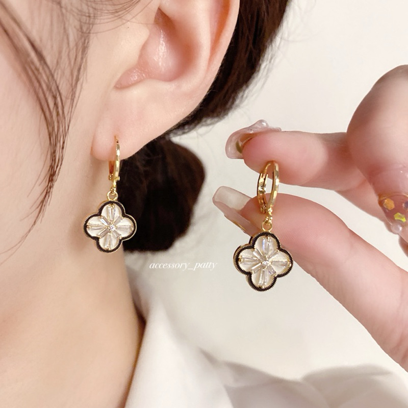 ✨ต่างหูก้านเงิน รุ่นCz/10 งานจี้เพชรใบโคลเวอร์สวยหวาน น่ารักมากค่ะ✨