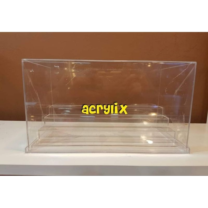 กล่องครอบฐานใส 29×16×16 cm บันได
