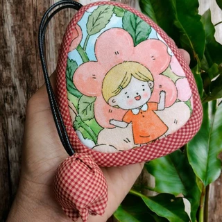 Key Cover 🏡 กระเป๋าเก็บกุญแจแฮนด์เมด ทรงหยดน้ำน่ารัก ดอกทิวลิปอ้วนๆ บุใยหนานุ่มมือ ขนาด 3*4 นิ้ว 🍒