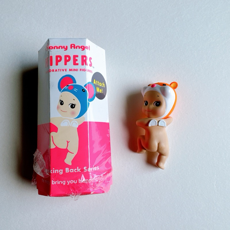 Sonny Angel Hippers figures Looking Back Series-Hamster ที่ติดโทรศัพท์- สินค้าพร้อมส่งจากไทย