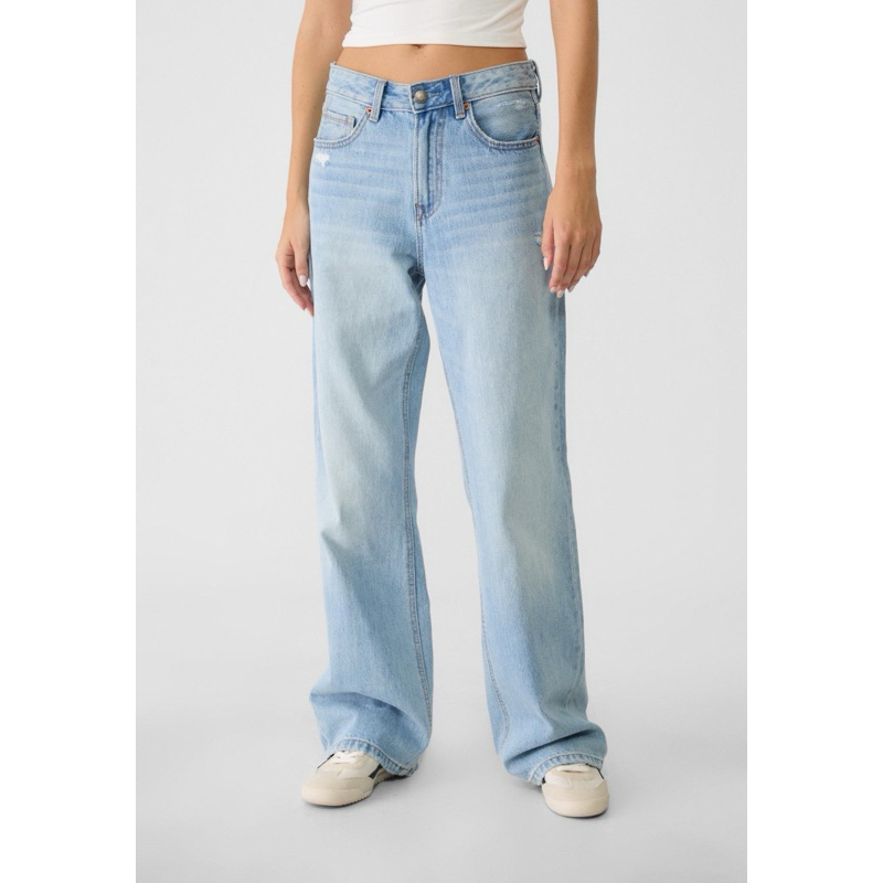 (ของแท้💯) Stradivarius D92 wide leg jeans กางเกงยีนส์ เอวต่ำ สียีนส์อ่อน