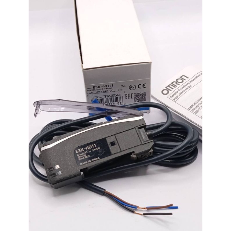 Fiber Optic Sensor E3X-HD11 2M Omron 12-24 VDC พร้อมส่งในไทย