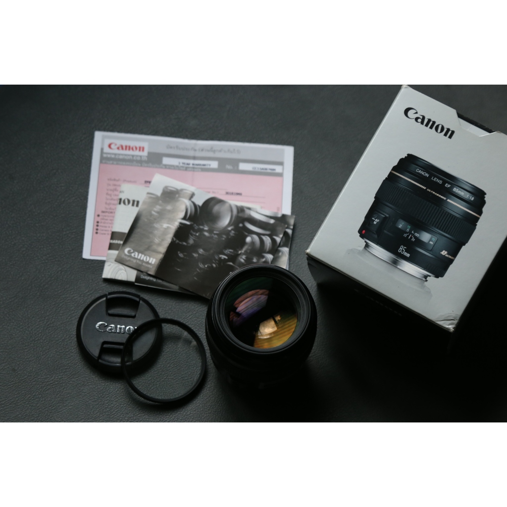 Canon EF 85mm f/1.8 USM Lens เลนส์ถ่ายภาพพอร์ตเทรตสำหรับถ่ายบุคคลคุณภาพเยี่ยมละลายหลังสวย สภาพใหม่มาก 97% ประกัน 7 วัน
