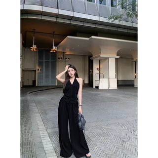 Beryl 🌻 สาวฮอต เสื้อกล้ามคอวีคล้องคอ เสื้อกล้ามผู้หญิง ✨ หน้าร้อน ทรงเข้ารูป โชว์สะดือ เสื้อตัวสั้น
