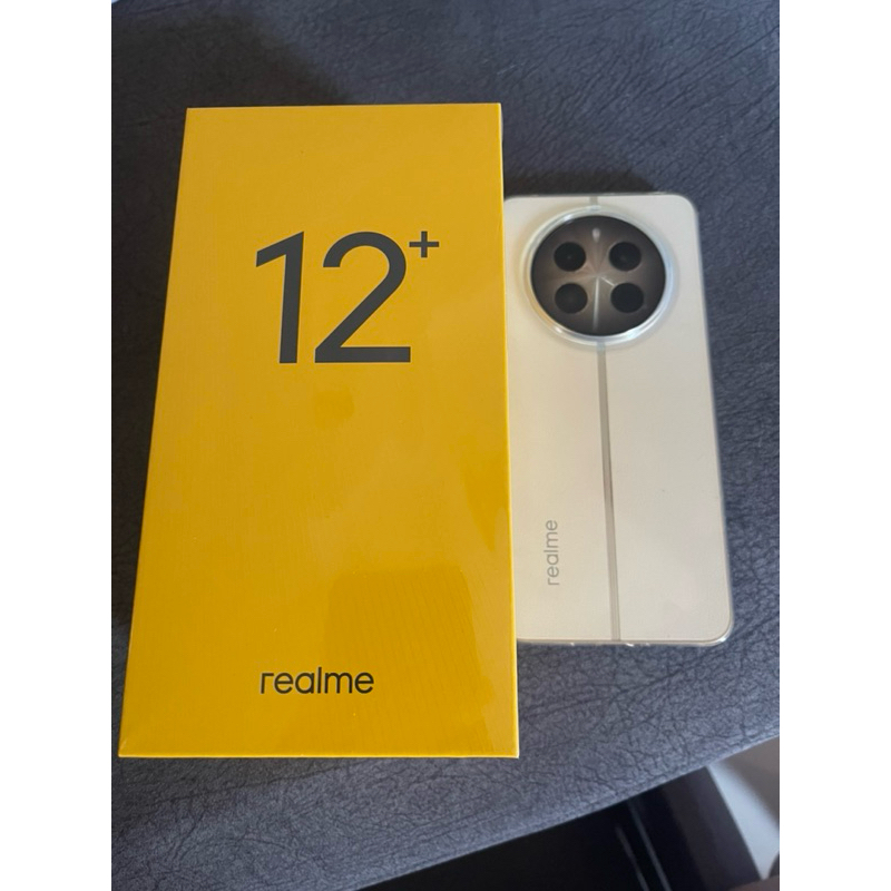 realme12+5g สีเบจ 8gb/256gb