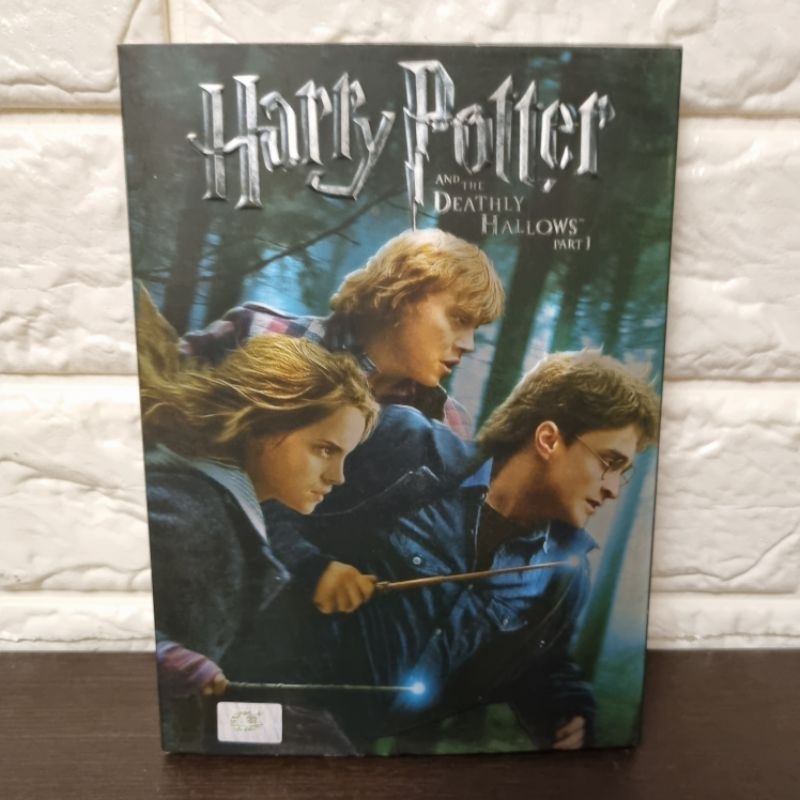 DVD : HARRY POTTER AND THE DEATHLY HALLOWS PART 1( มือสอง ) ดีวีดี หนัง ซีรีย์ แผ่นแท้