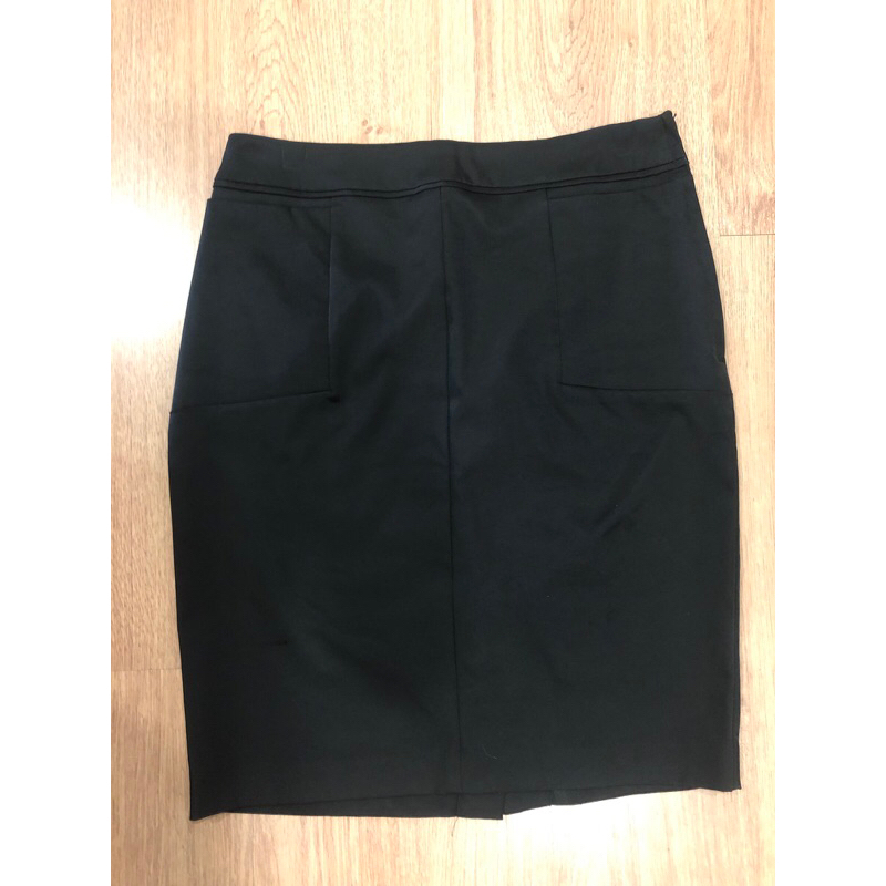 กระโปรงสั้น สีดำ H&M size EU38/US8