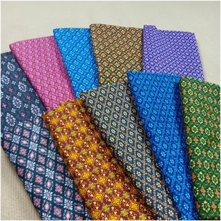 ลายไทยคุ สุ่ม 5 ชิ้น เย็มนุ่ง บแล้วพร้อ เลือกผ้าคุณภาพสูง ระบายอากาศได้ดี