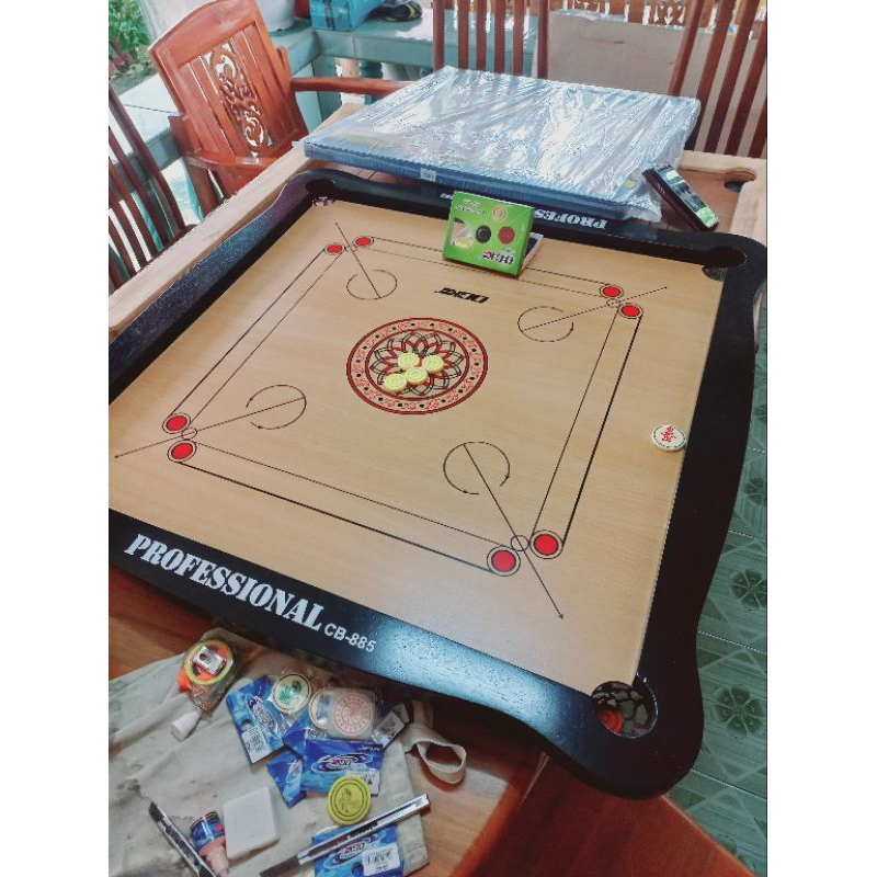 Carrom(OCK) แท้แผ่นหนา6มิลขนาด88×88ซม.แถมลูกแท้(OCK) แถมน้ำยาลื่นแท้(OCK)รับประกันความลื่น