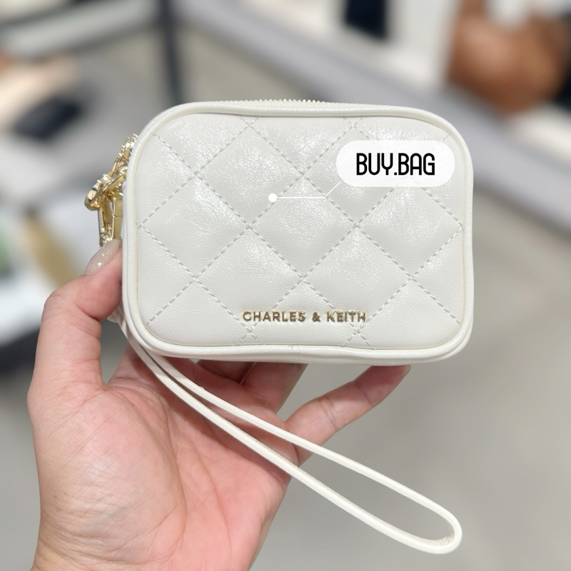 CHARLES & KEITH ( ใช้โค้ดลด30% ) CK6-30701399 กระเป๋าใส่บัตร กระเป๋าใส่เหรียญ