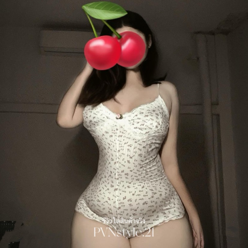 ชุดนอนรอมเปอร์สาวอวบ สีขาวลายดอกผ้าร่อง ยืดได้เยอะ อก 34-44