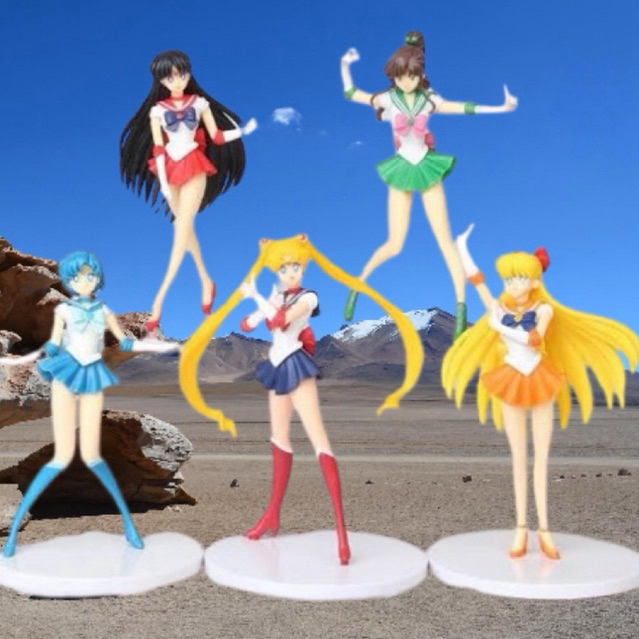 ส่งไวมาก โมเดลเซเลอร์มูน Action Figure Sailor Moon Collection ขนาดความสูง 17 ซม. พร้อมฐานวางวงกลม
