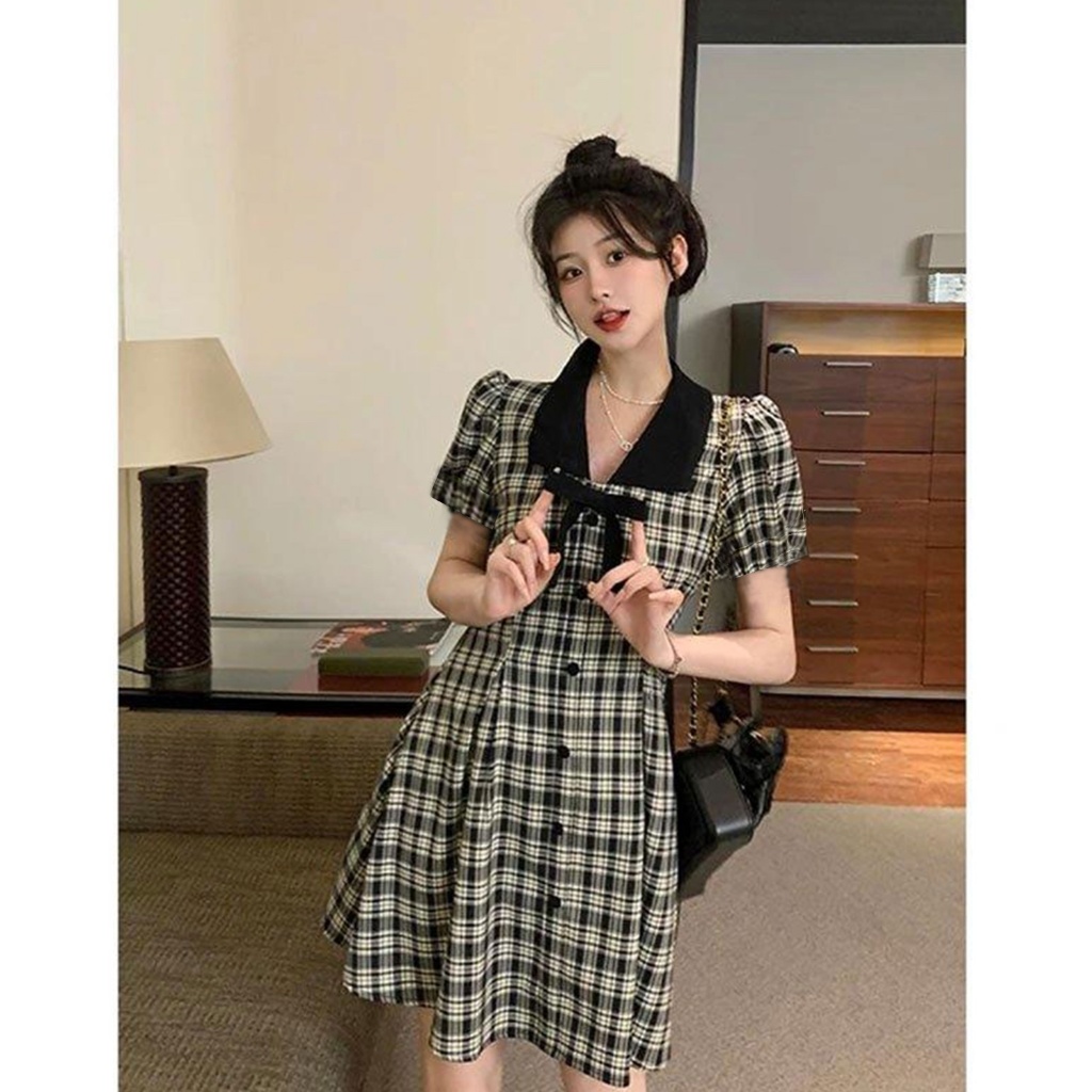 【ใหม่】 พร้อมส่ง เดรสลายตารางแขนพองสำหรับผู้หญิง เดรสแขนพองเจ้าหญิง เดรสแต่งโบว์ เดรสสั้น ทรงน่ารัก ไปคาเฟ่ เรียบหรู