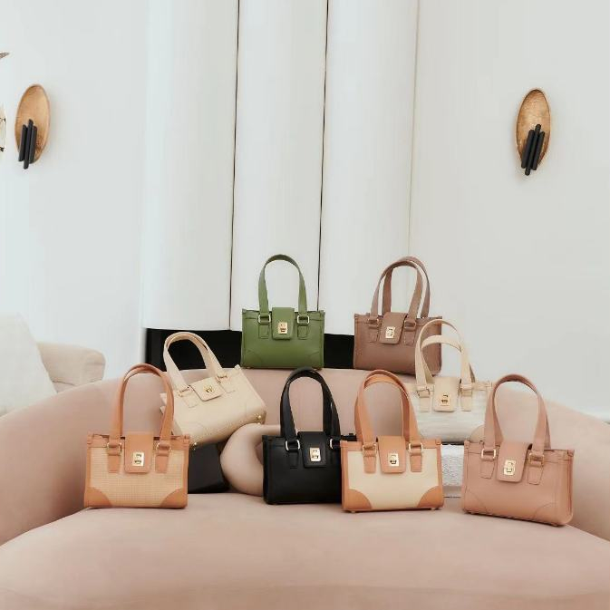 EZTRA MINI EMALENE สำหรับวันสบายๆของสาวๆที่อยากพก daily essential