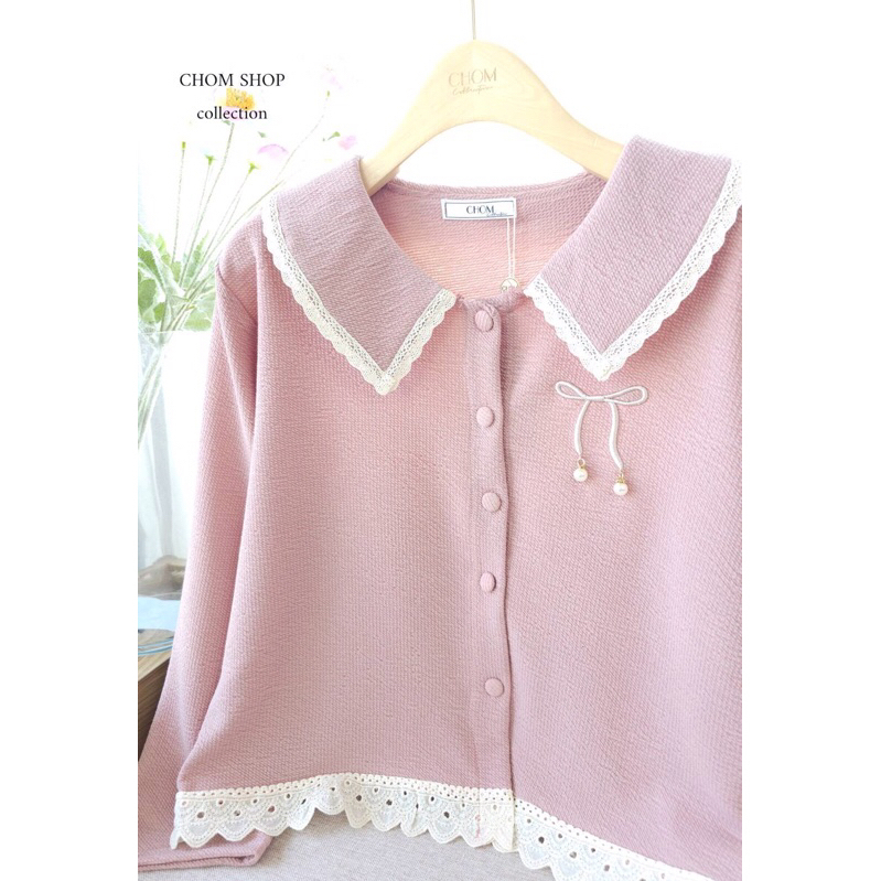 เสื้อแขนยาว ผ้ายืด ปกแหลมอก 42 นิ้ว ป้าย Chom official
