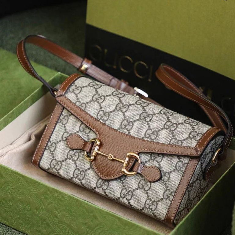 กุชชี่🍒Gucci Horsebit 1955 series mini/crossbody ba🍒กระเป๋ากล้อง/กระเป๋าสะพาย/กระเป๋าใส่มือถือ/GG