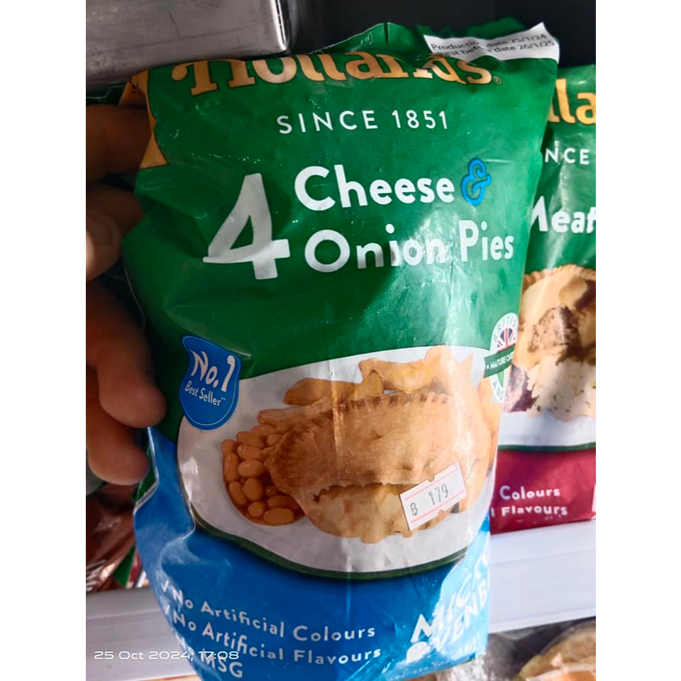 HOLLANDS Cheese & Onion Pies * 4 PACK * INCLUDES POLY BOX AND FROZEN GEL PACK / 660g