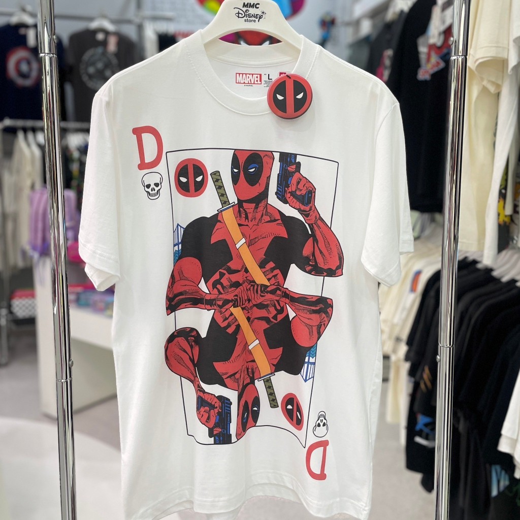 Power 7 Shop เสื้อยืดการ์ตูน มาร์เวล ลาย DEADPOOL ลิขสิทธ์แท้ MARVEL COMICS T-SHIRTS (MVX-525) — صورة 4