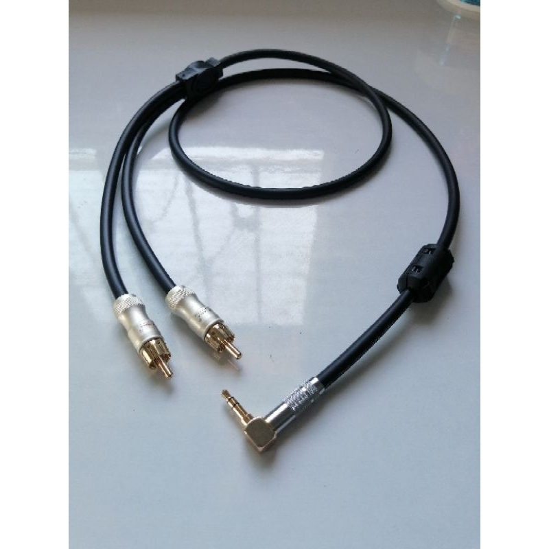 สาย​สัญญาณ​เสียง​ aux​ to.rca