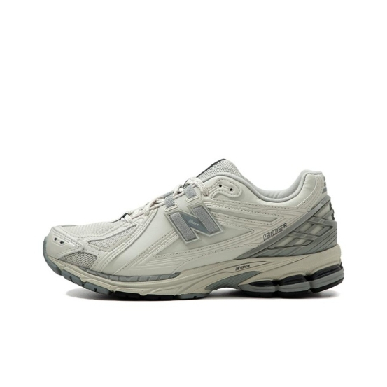 New Balance NB 1906R cream