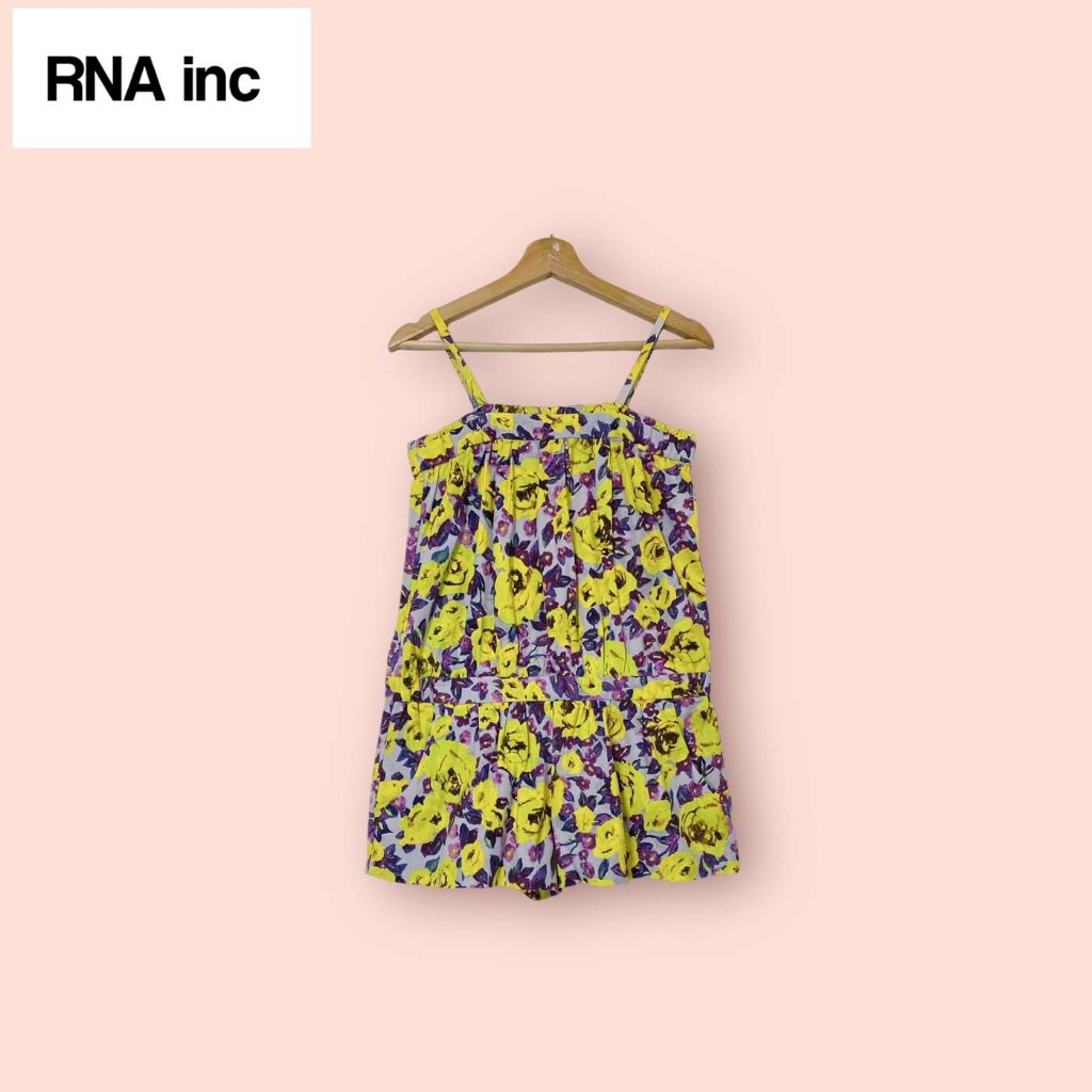 จั๊มสูท RNA ผ้าคอตต้อน100%เนื้อดี ไซด์ -  F   อก 30 เอว 40 สะโพก 36 ยาว 29 นิ้ว  จั๊มสูททรงสวยน่ารัก