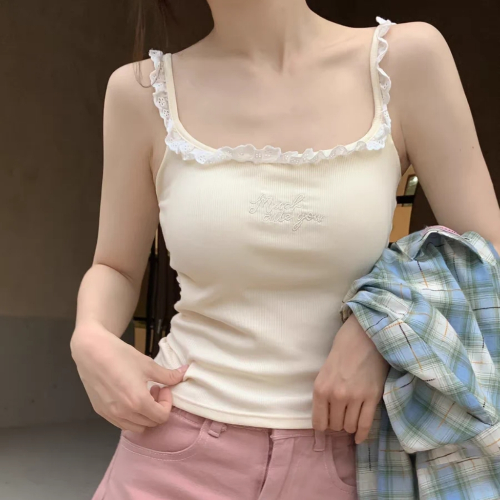 QY.Shop⭐️เสื้อสายเดี่ยว มีฟองน้ำ ใส่สบาย สัพาสเทล ดีเทลปักลายตัวอักษร 