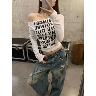 Rita พร้อมส่ง🎈เสื้อยืดปาดไหล่แขนยาว🎈เสื้อเซ็กซี่ผู้หญิง เสื้อรัดรูป แฟชั่น croptop แขนยาว พิมพ์ลายตัวอักษรY2K