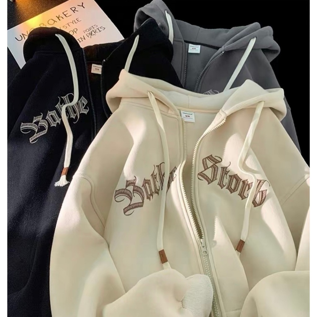 เสื้อกันหนาวมีฮู้ด ผ้าเนื้อนุ่มนิ่ม ใส่อุ่นสบาย ใส่ได้ทั้ง ช/ญ ผู้ใหญ่และเด็ก 10 ขวบขึ้นไปใส่ได้ เหมาะกับทุกโอกาส