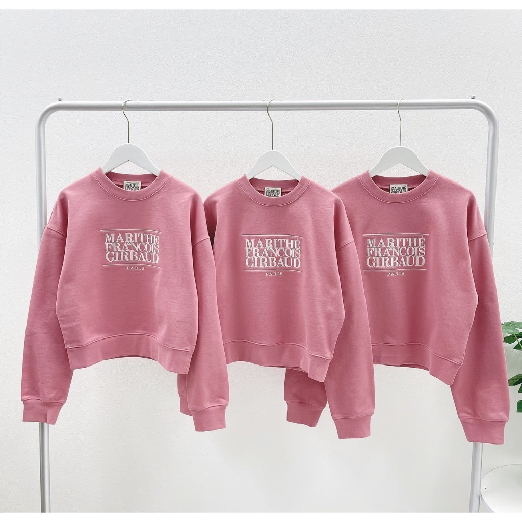 Marithe W Classic Logo Crop Sweatshirt (Pink)