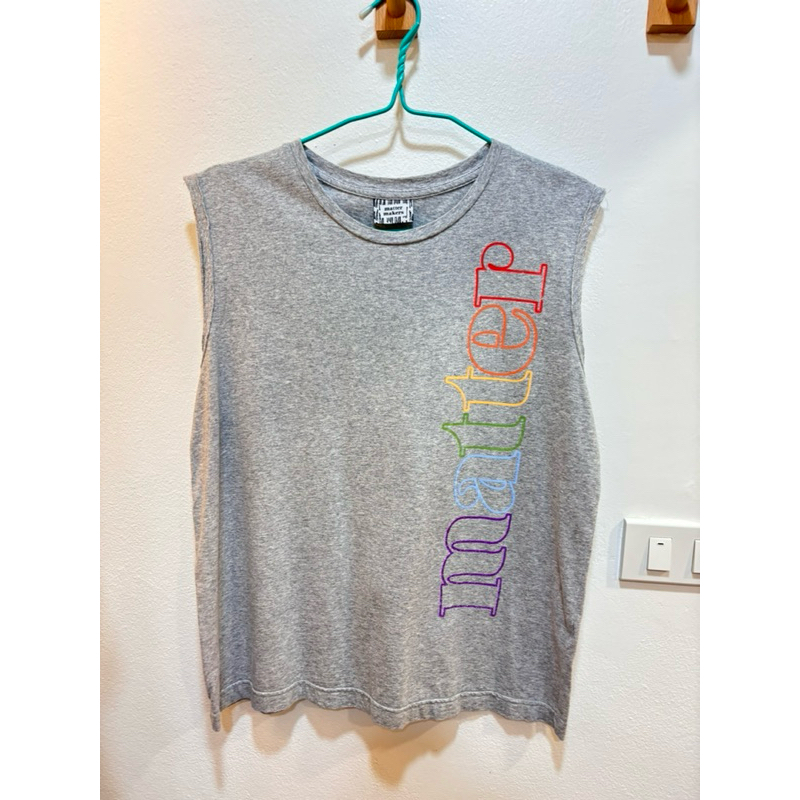 เสื้อแขนกุด Matter Maker 🎽used