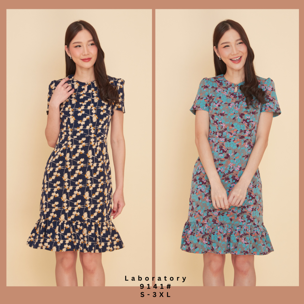 [Easy E-Receipt] Laboratory 9141# เดรสผ้าพิมพ์ลายอัดผ้ากาว คอกลมติดกระดุม แต่งชายระบาย S-2XL