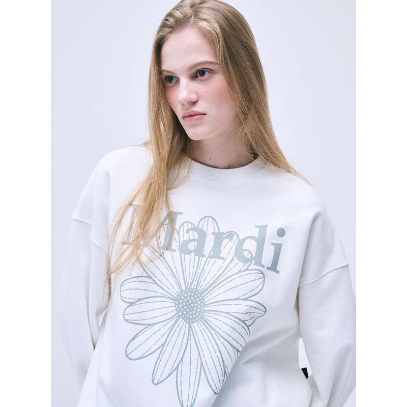 Mardi Mercredi Sweatshirt🤍🧋