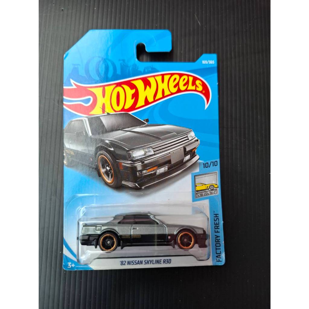 HOT WHEELS 2018 ’82 NISSAN SKYLINE R30 #10 FACTORY FRESH