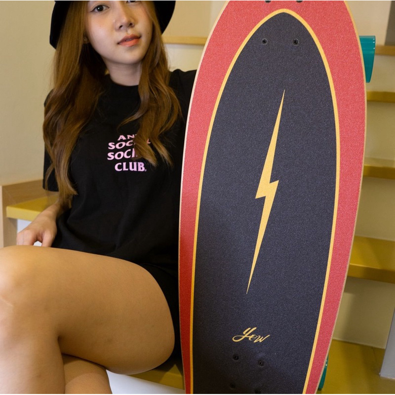 YOW surf skateboard complete